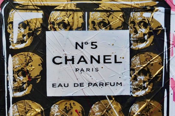 Chanel Le Chic 140cm x 100cm Chanel Perfume Bottle Textured Urban Pop Art