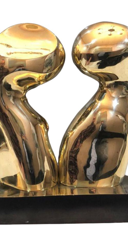 "Kiss" abstract bronze sculpture by Veaceslav Jiglitski