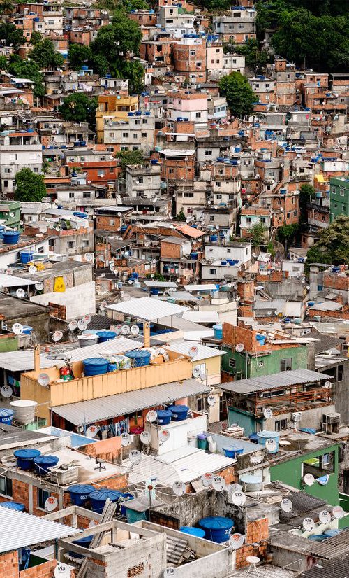 Rocinha Favela, Rio de Janeiro II by Tom Hanslien
