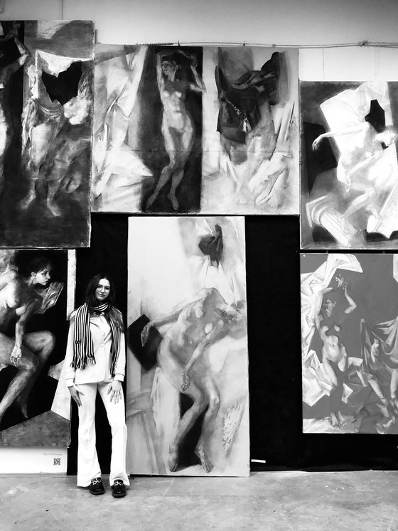 A woman in draperies