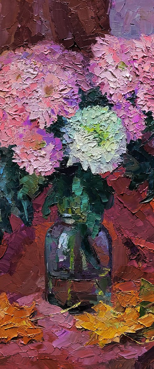 Bouquet of chrysanthemums by Boris Serdyuk