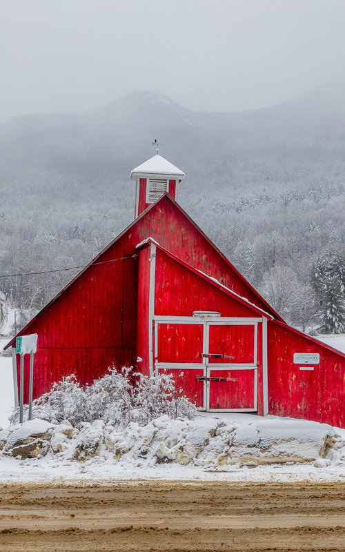 Grandview Farm in Stowe, Vermont by Francois de Melogue