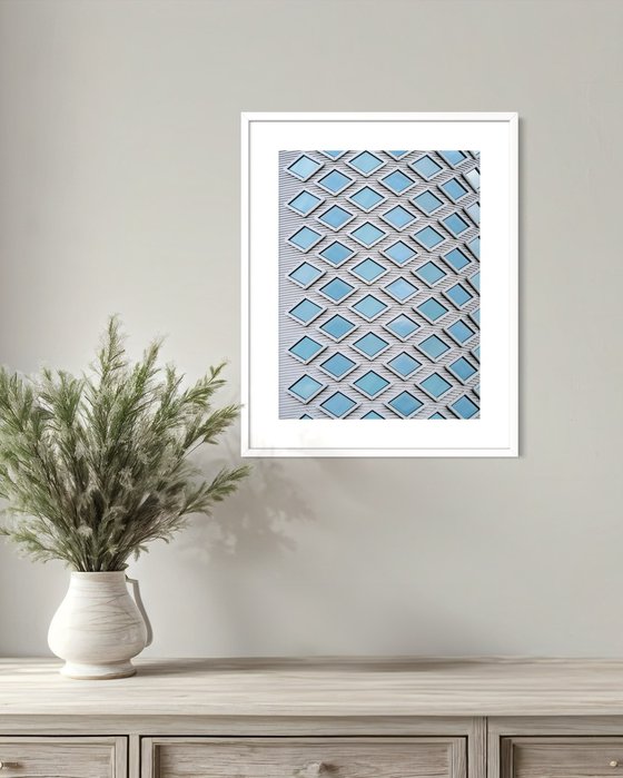 METAL GEOMETRIES