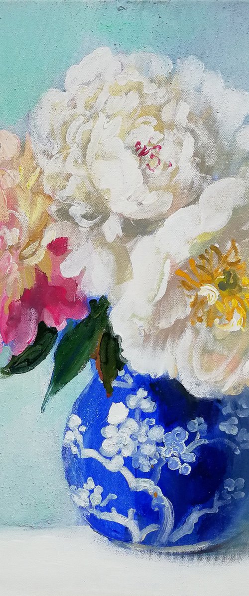 “3 peonies in Chinese vase” by Anna Silabrama