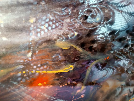 Gigantic Incandescent Angel