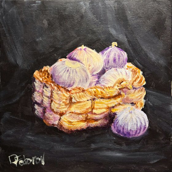 Garlic Bulbs in Woven Basket