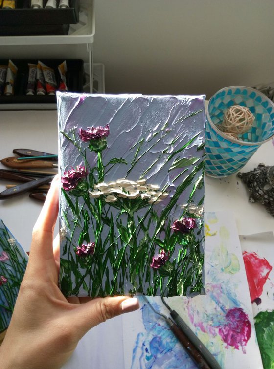 Breeze in the field + Easel or Frame, miniature