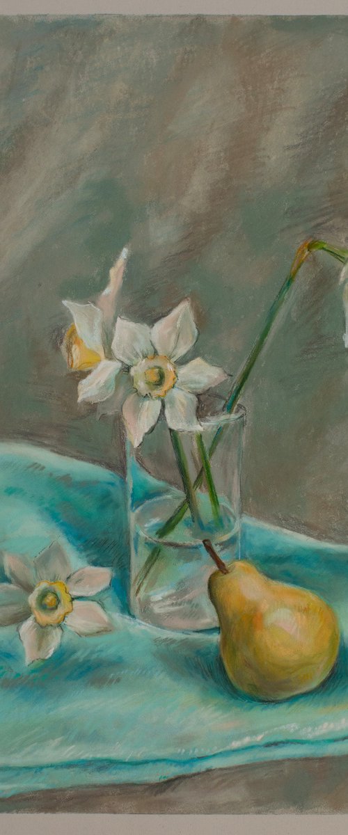 Pastel daffodils with pear by Liliya Rodnikova