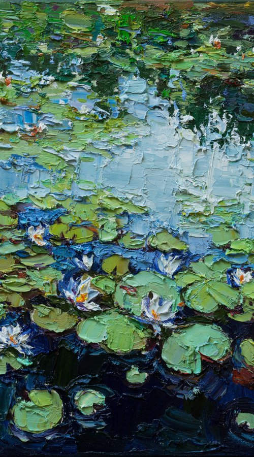 Water Lilies - Impasto Original Oil painting by Anastasiia Valiulina