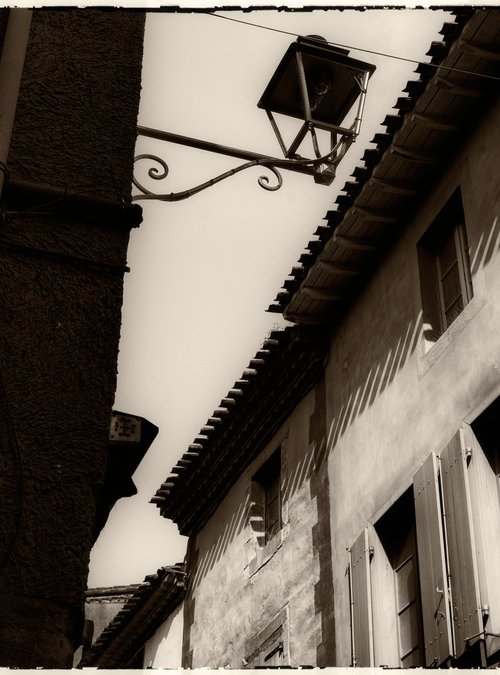 rue Saint-Sernin street scene by Daniel Fontaine