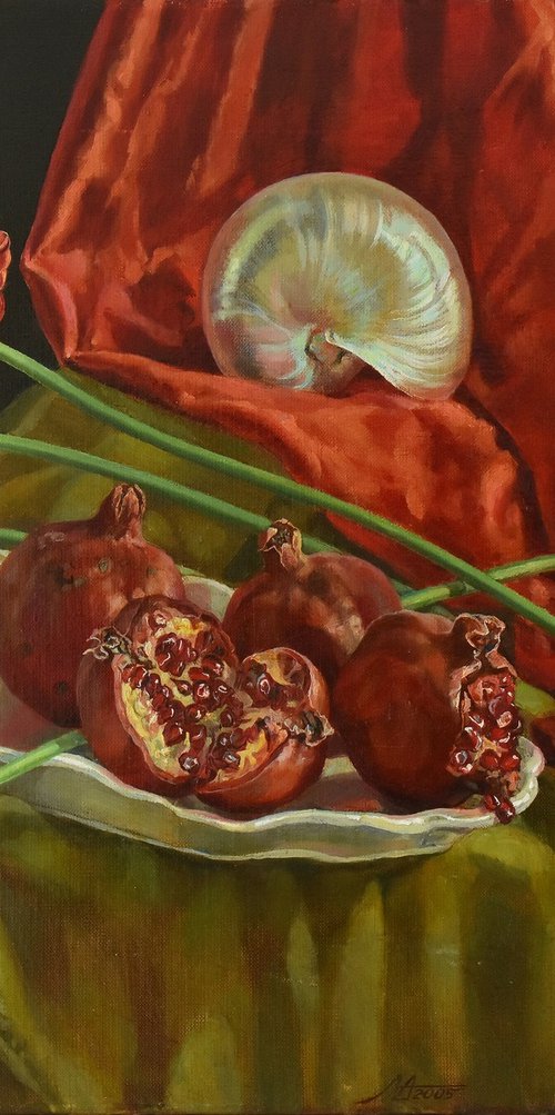 Shell and Pomegranates by Alona Lesnichenko