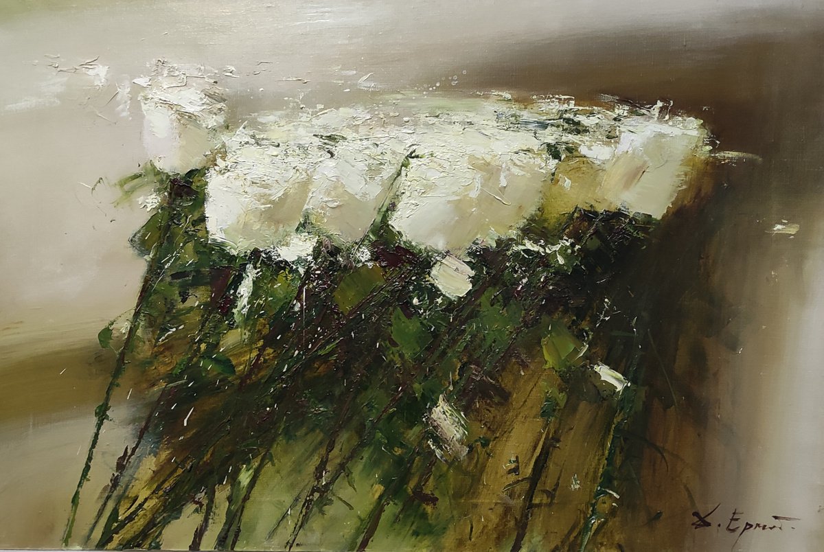 White roses for good luck by Dmitrii Ermolov