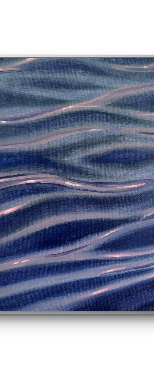 “Between Waves” by Aisylu Burangulova