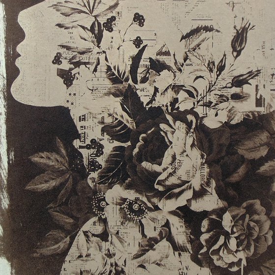 Cyanotype_11_A3_Woman and Roses