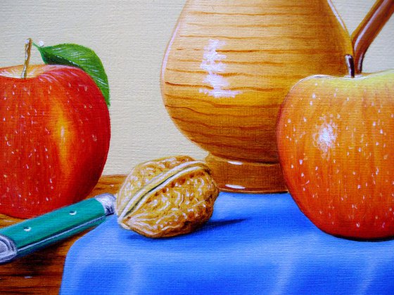 Two apples on the table