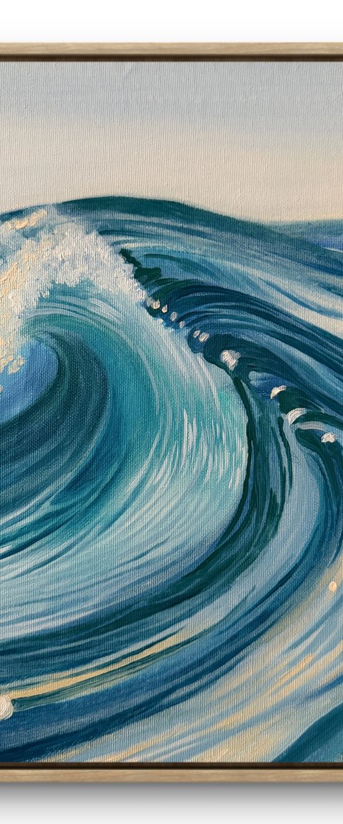 Rising wave by Aisylu Burangulova