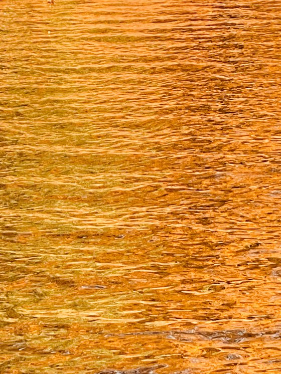 GOLDEN ABSTRACT ENERGY OF LIFE