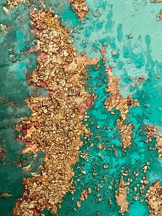 GOLD IN TURQUOISE