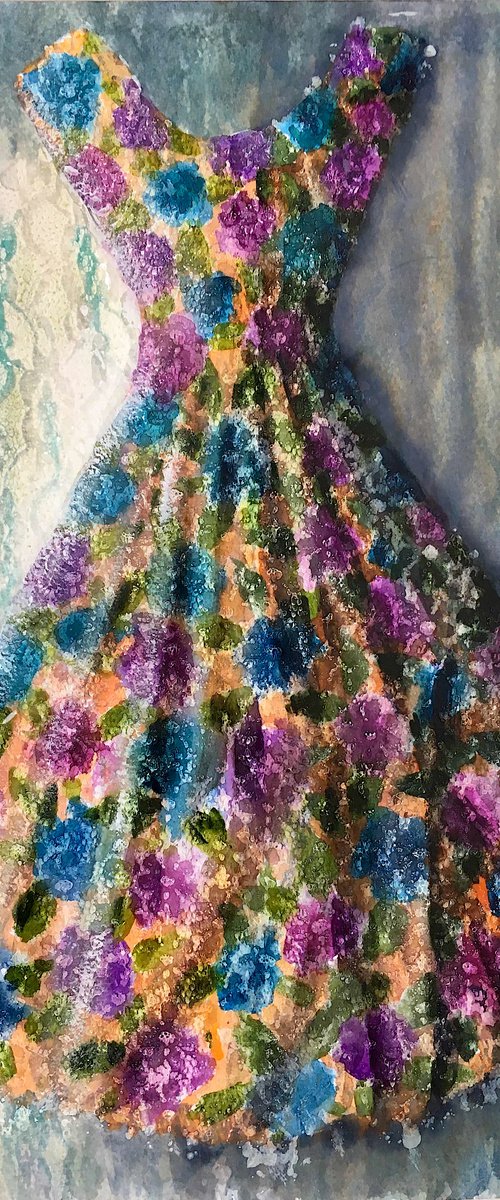 Daisy's Dress by Suzsi Corio