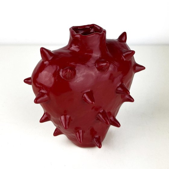 Spiked Heart Vase