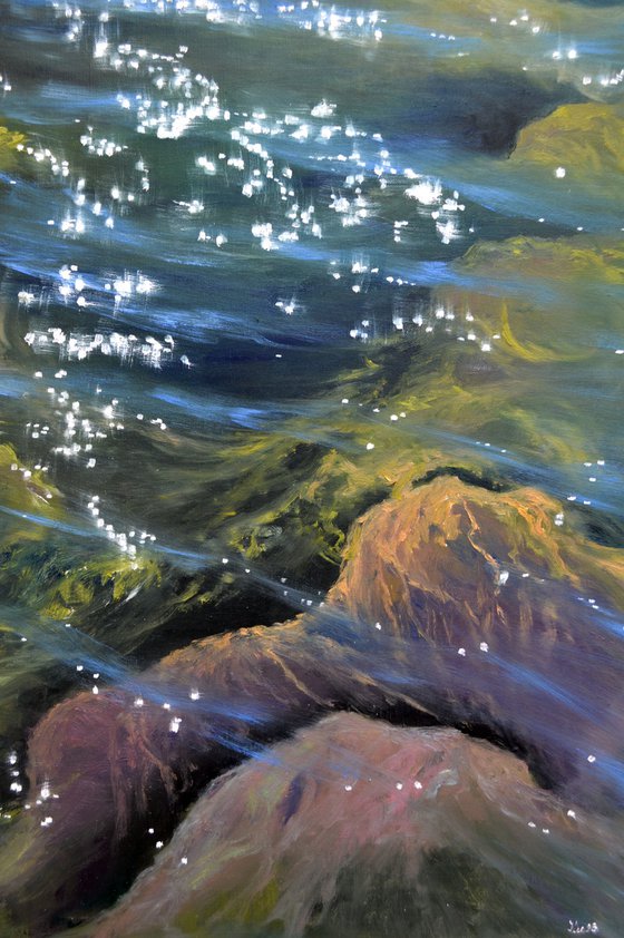 Music of the sea. Transparent water. Large