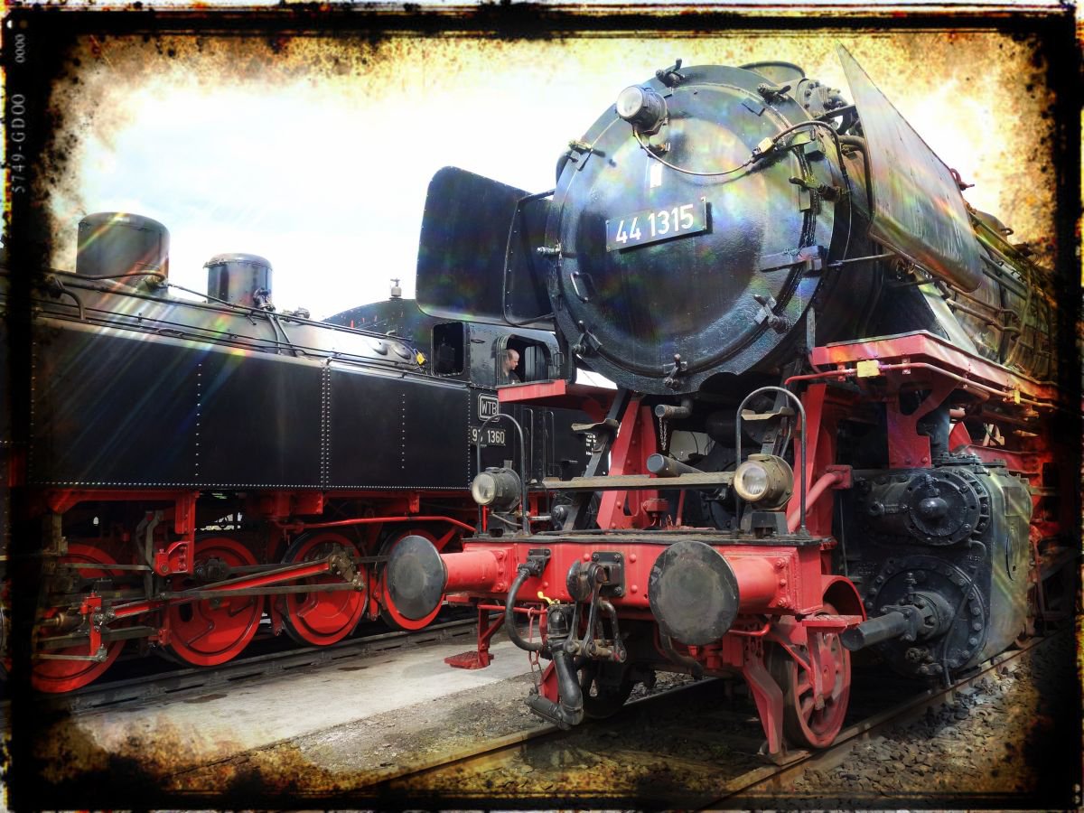 Old steam trains in the depot - print on canvas 60x80x4cm - 08374m2 by Kuebler
