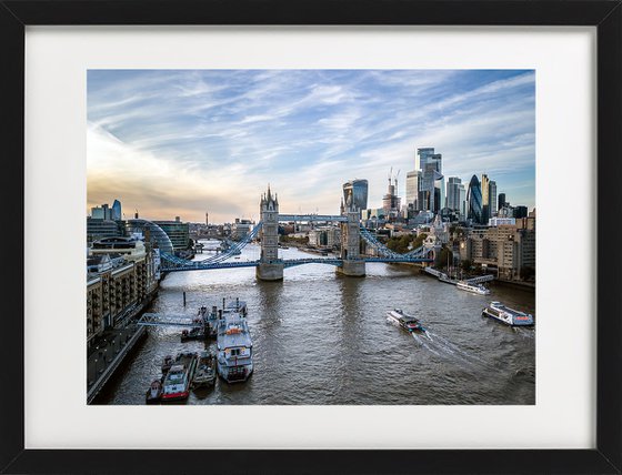 THE BEAUTIFUL TOWER BRIDGE