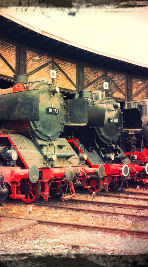 Old steam trains in the depot - print on canvas 60x80x4cm - 08504m3 by Kuebler