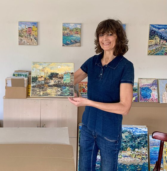 Full Moon in the City