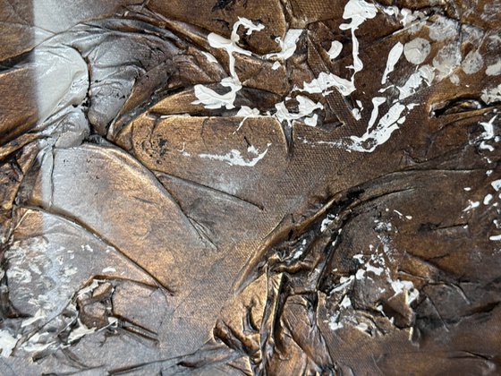 White Buds in the Bronze