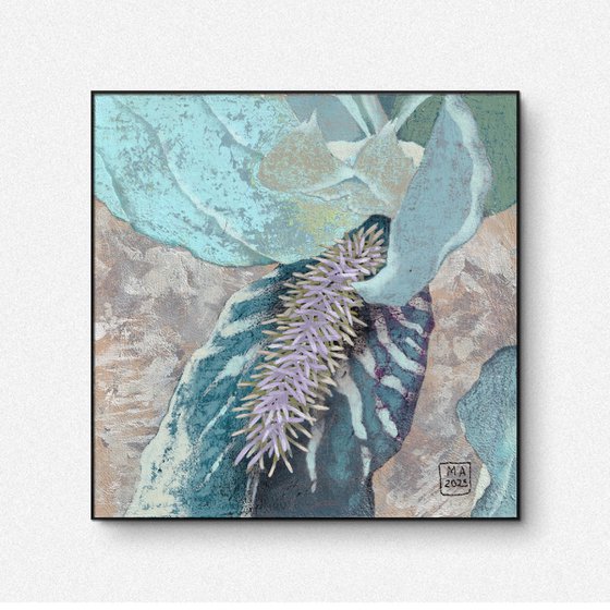 A little pease of flower