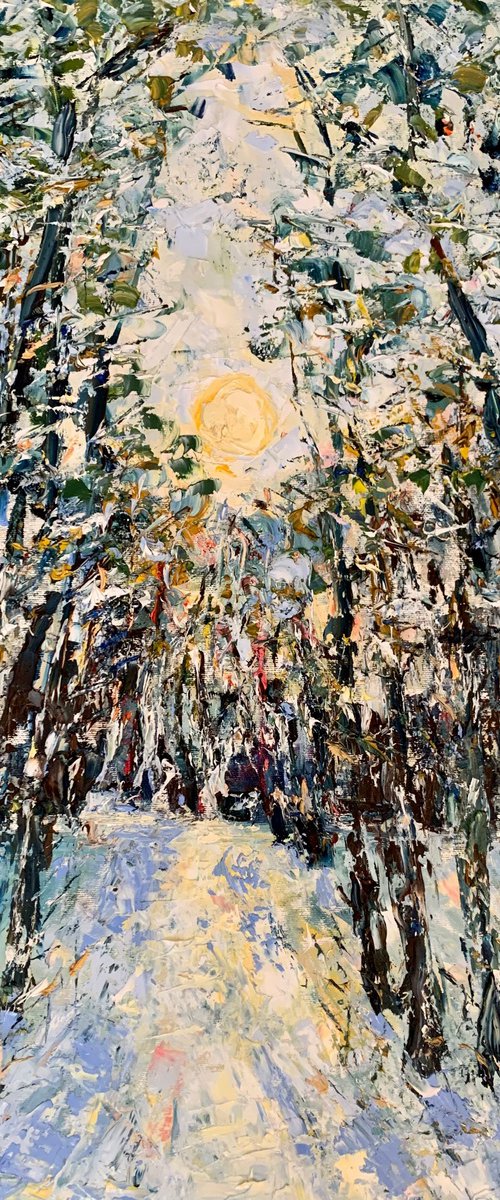 Winter forest at sunset by Vilma Gataveckienė