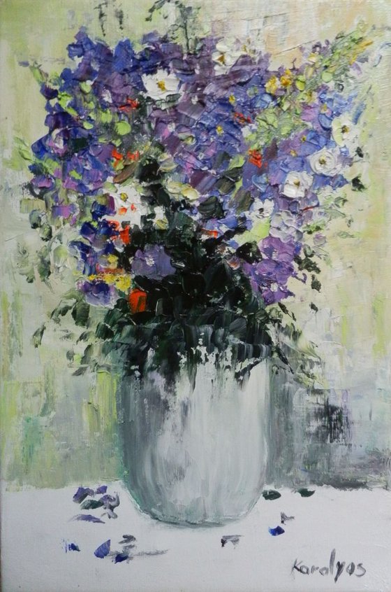 Vase with purple flowers