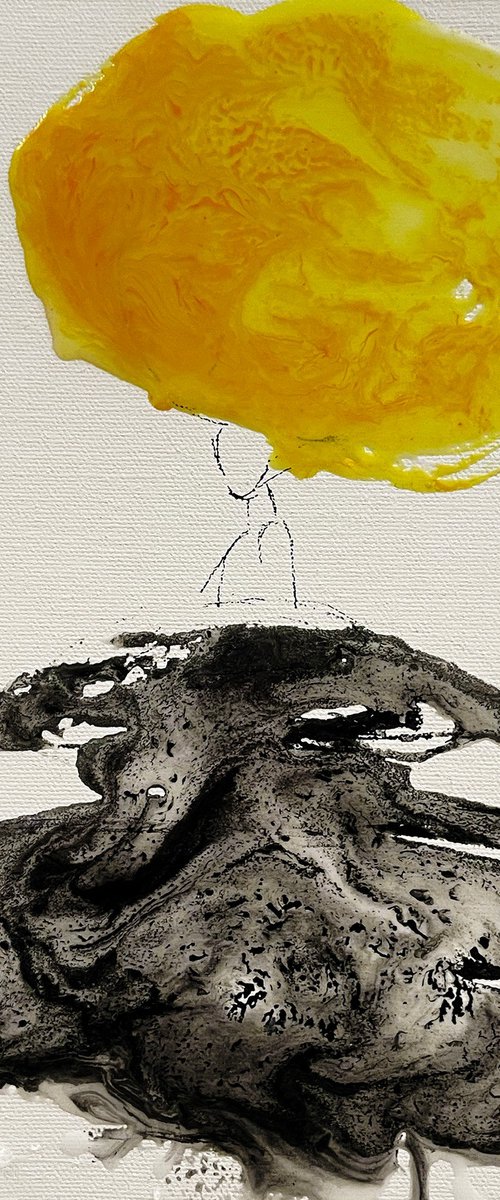 PENSIERO GIALLO by Giusy Lauriola