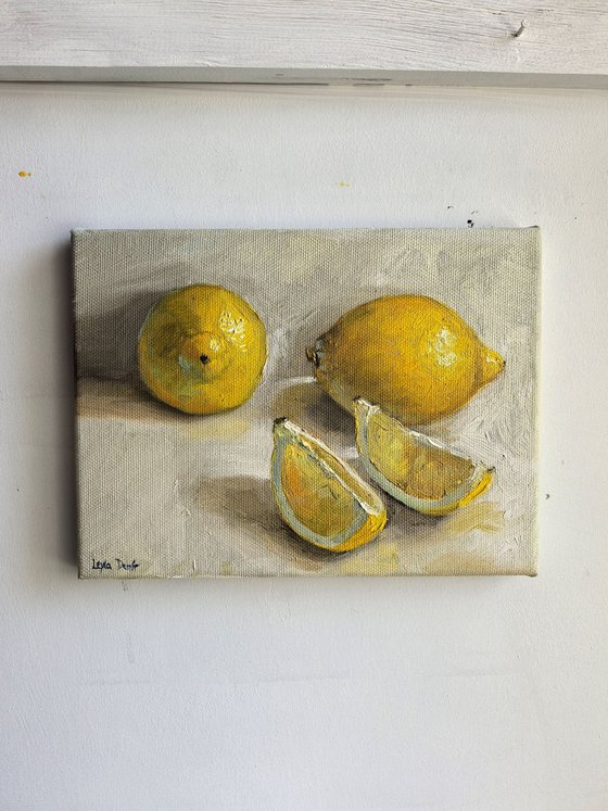 Lemon slices
