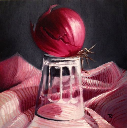 Red Onion in dark room - original oil painting on wooden panel edged -  Ready to hang20 x 20 cm (8' x 8' ) by Carlo Toma