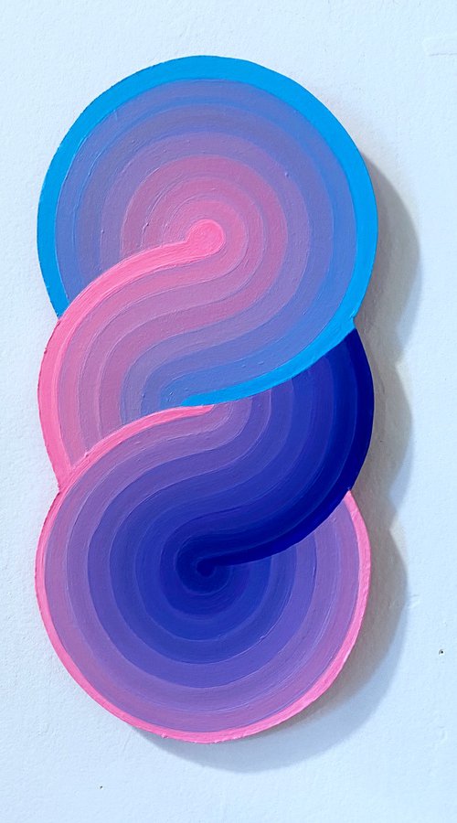 Color Trinity, light Torus by Jessica Moritz