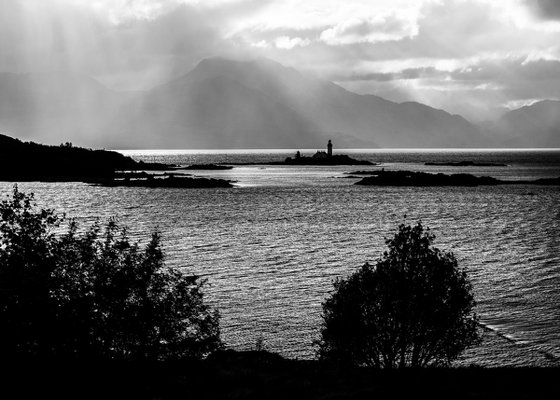 Ornsay Lighthouse - Isle of Skye