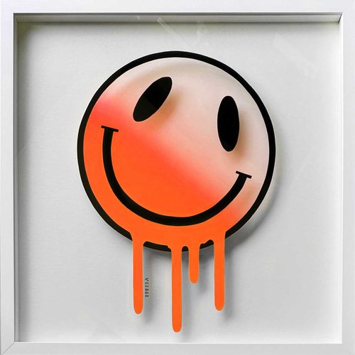 Melting Smiley - neon orange by VeeBee