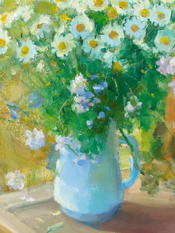 White daisies