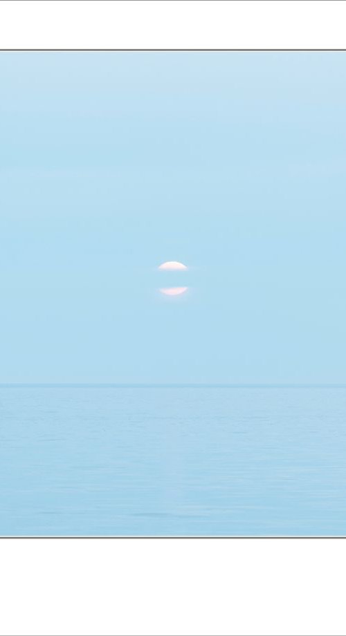 Half Moon L.E. 1/3 by dmitry pitenin