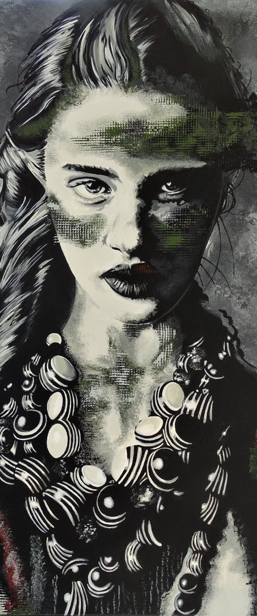 Dressed in a string of pearls by Livien Rózen