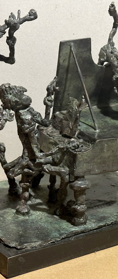 Mozart and the cat by Toth Erno
