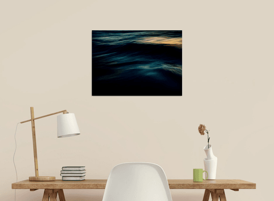 The Uniqueness of Waves IV | Limited Edition Fine Art Print 1 of 10 | 45 x 30 cm