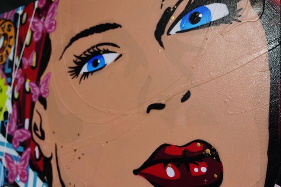 Rosie's Complete Love 270cm x 120cm Rosie The Riveter Textured Urban Pop Art