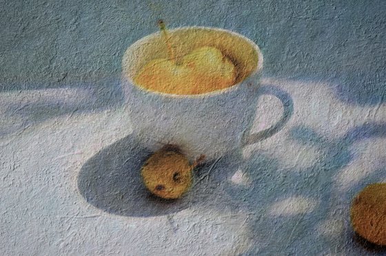 Apples in the Noonday Glare
