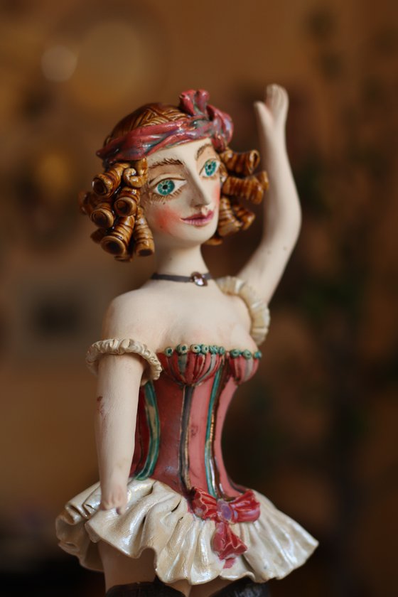 From the Cabaret girls. Dancing girl. Wall sculpture by Elya Yalonetski