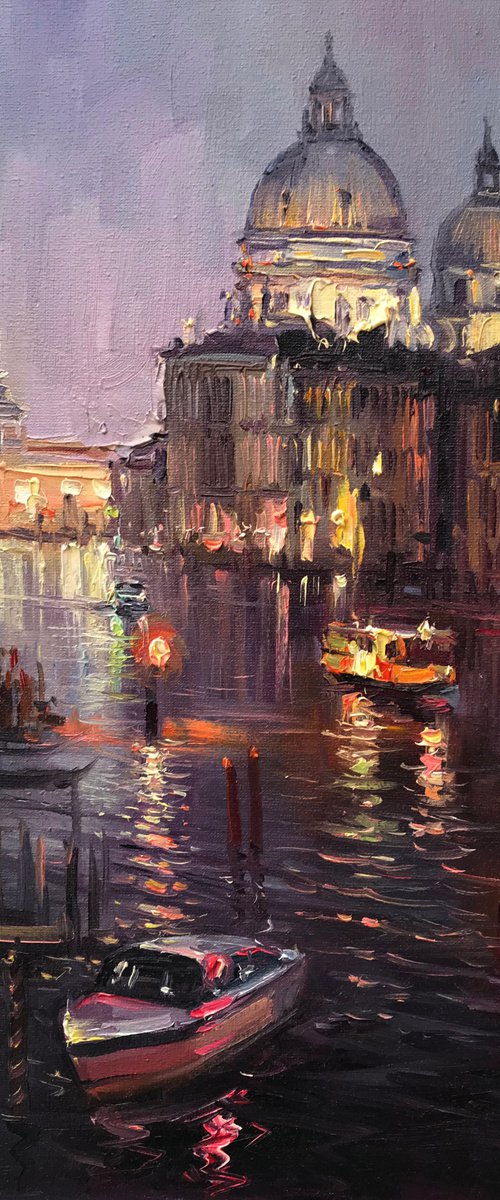 Venice lights by Artem Grunyka