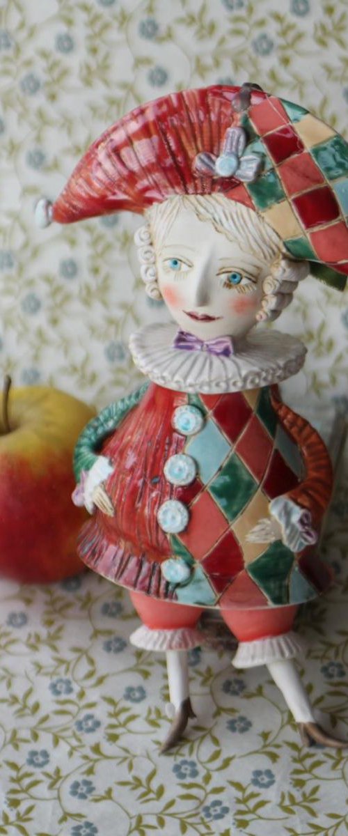 Harlequine. Sculptured bell-doll by Elya Yalonetski