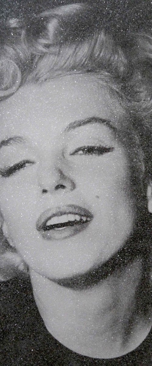 Marilyn Monroe-Platinum by David Studwell
